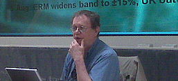 Der Betreiber des Archives Harry Cleaver hält eine Vorlesung an der University of Texas, Wikicommons, https://commons.wikimedia.org/wiki/File:Harry_cleaver_teaching.jpg#filelinks