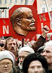 Demonstration am 7.11.1997 in St. Petersburg anläßlich des 80. Jahrestages der kommunistischen Oktoberrevolution, picture-alliance / dpa