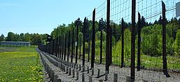 Die Gedenkstätte Vojna Lešetice, Urheber: Michal Ritter, Lizenz: CC BY-SA 3.0