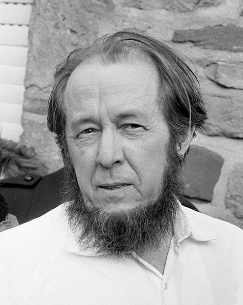  Alexander Solschenizyn im Haus von Heinrich Böll am 14. Februar 1974, Dutch National Archives, The Hague, Fotocollectie Algemeen Nederlands Persbureau (ANEFO), 1945-1989, Nummer toegang 2.24.01.05 Bestanddeelnummer 927-0019