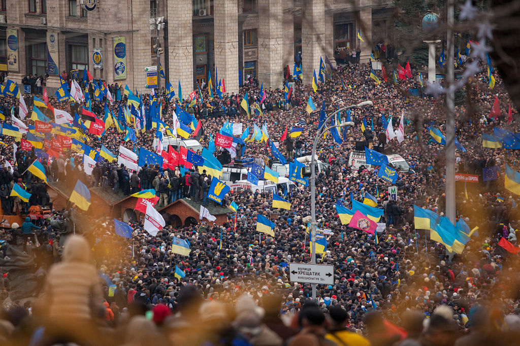 Euromaidan in Kiew am 1. Dezember 2013, Urheber: Nwssa Gnatoush, Lizenz: CC-BY 2.0