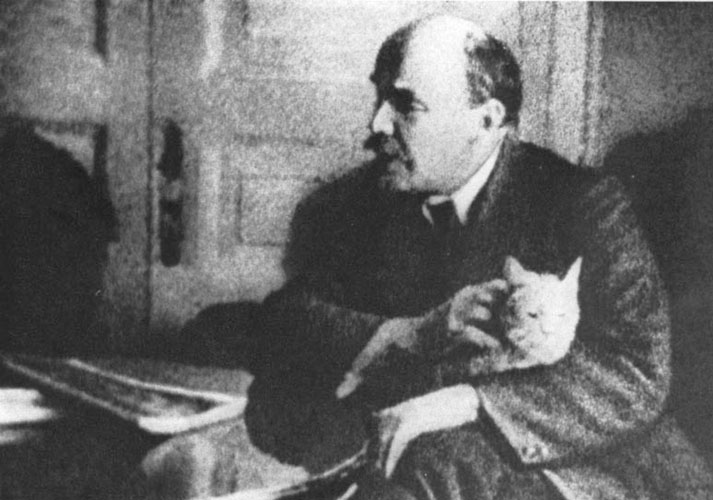 Filmstill aus "Der große Weg"